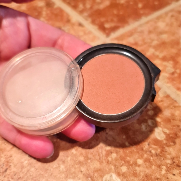 Sorme XL Pans Long Lasting Wet & Dry Eyeshadow Vit C Bare #608 & Bone #605 - Picture 2 of 7